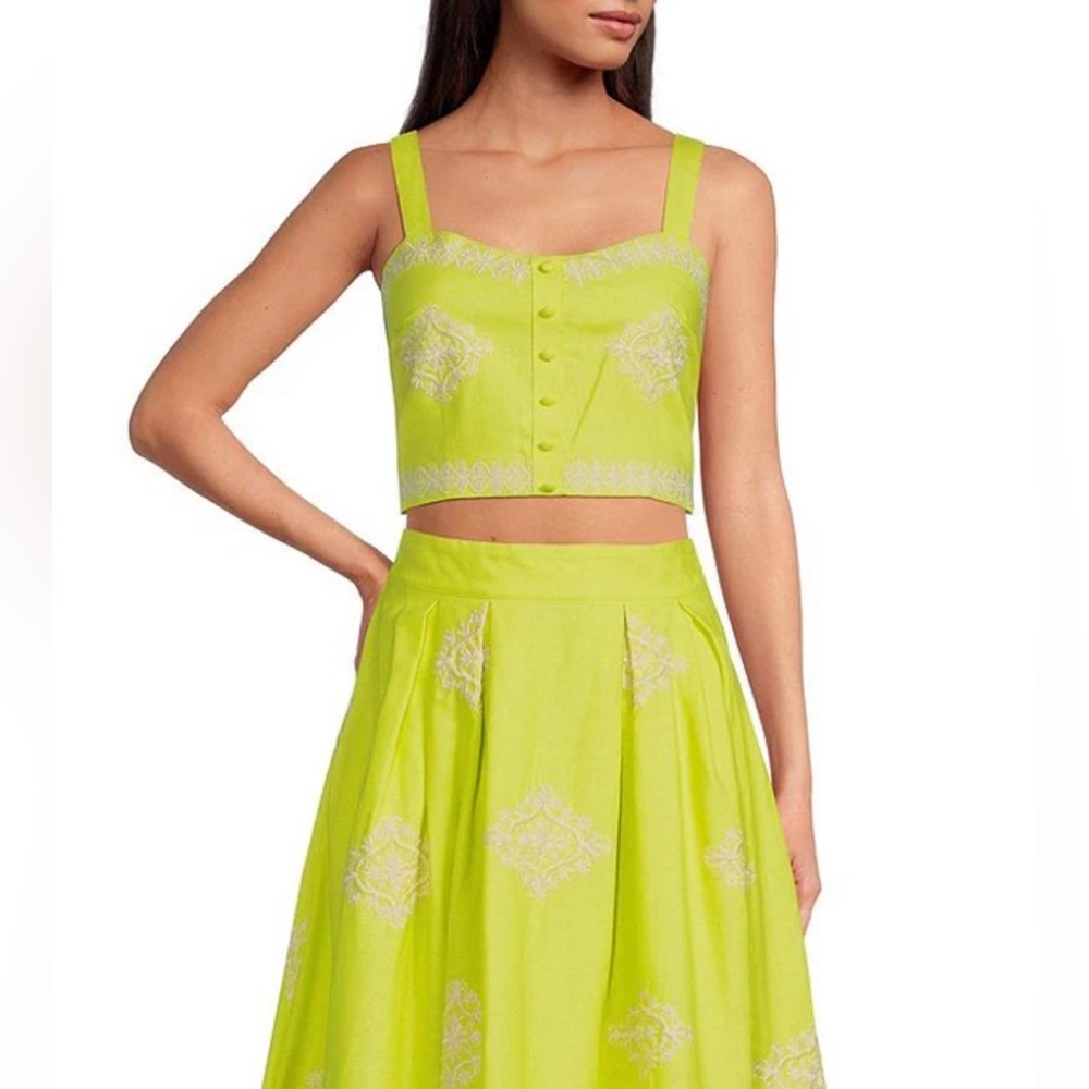 A Loves A Coordinating Sweetheart Neckline Embroidered Cropped Bralette Top